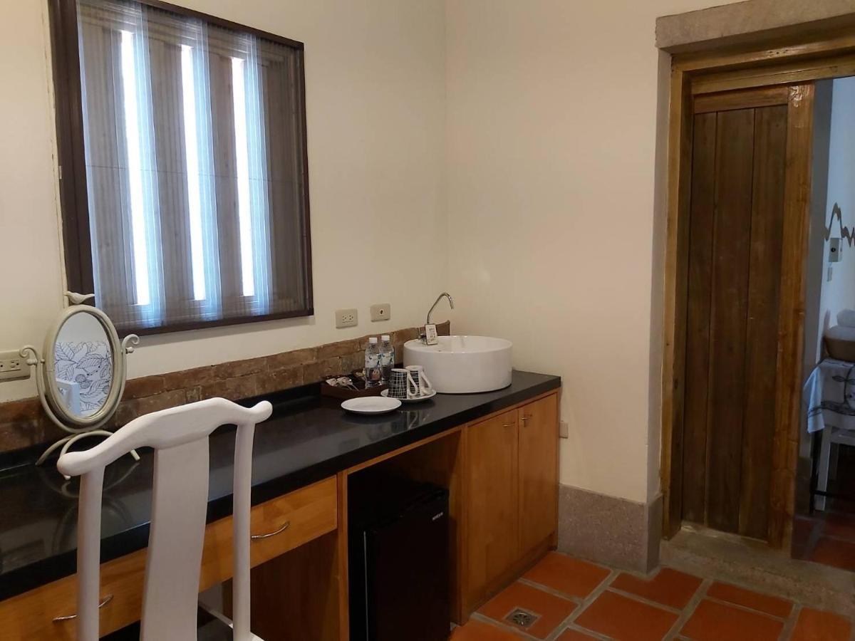 Shenten Homestay Цзиньчэн Экстерьер фото